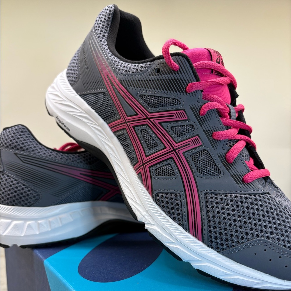 ASICS Gel-Contend 5